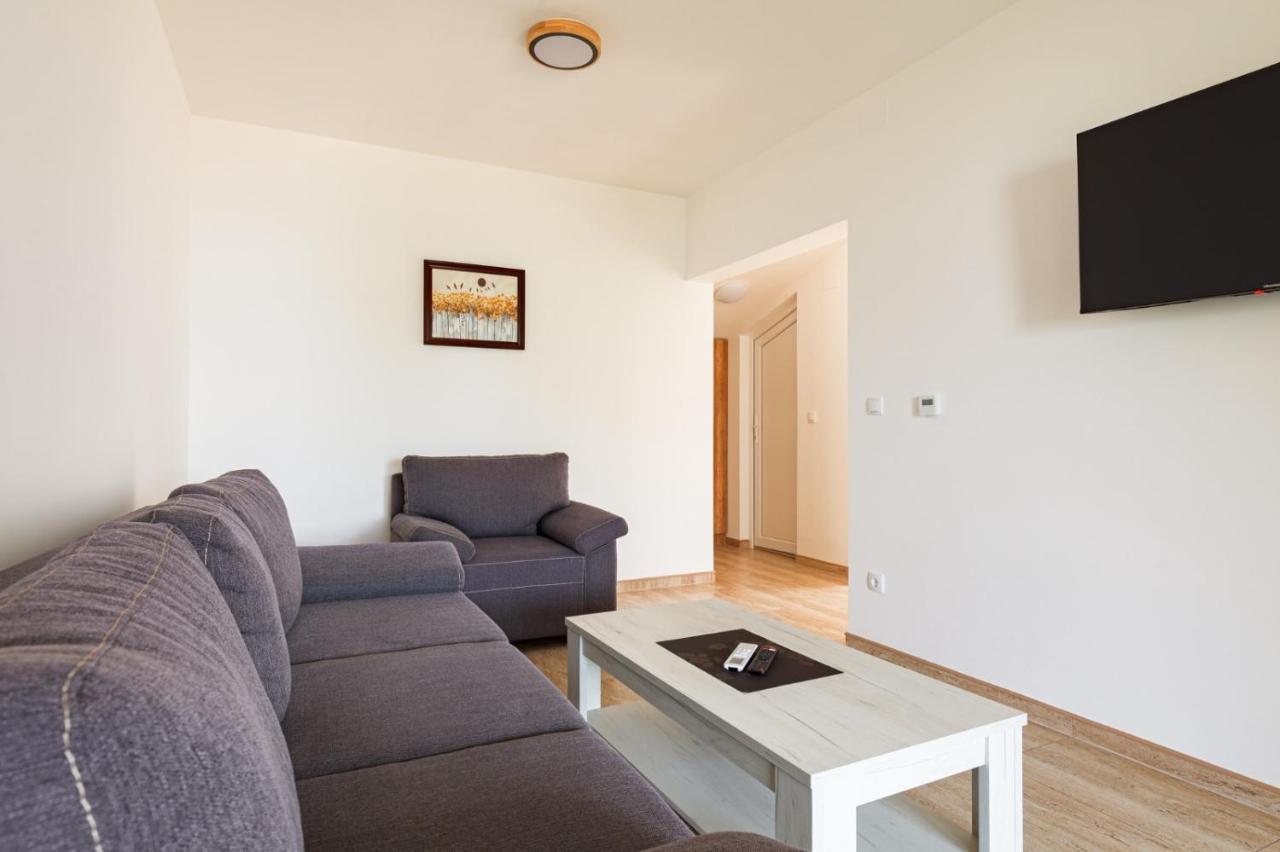 Apartmani Porto Golubac Bagian luar foto